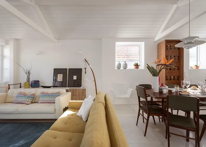 M * コスタ・ノヴァ